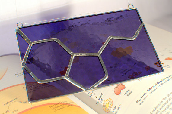 Erin's glass serotonin molecule